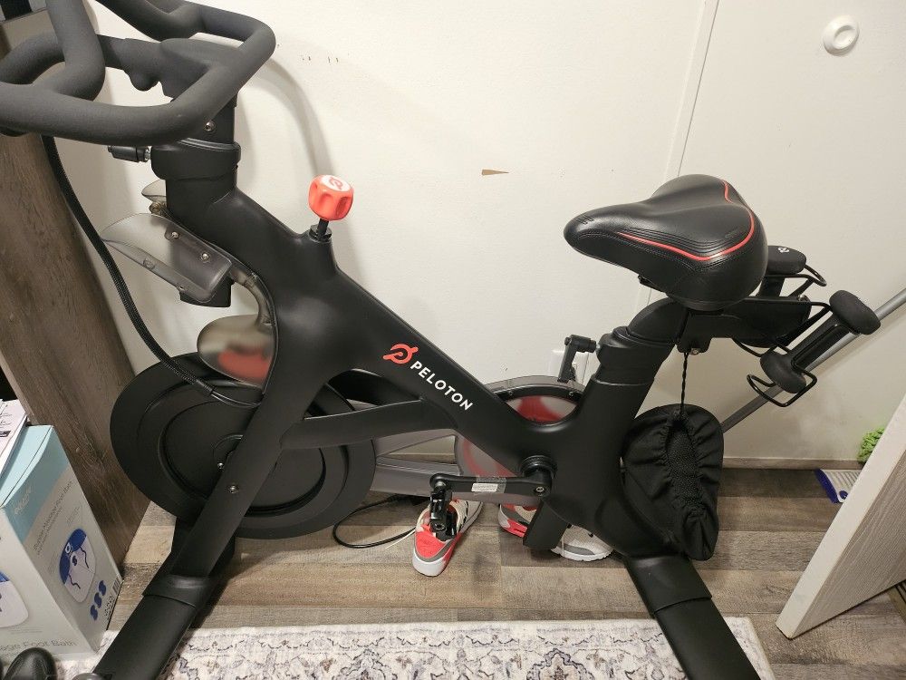 Peloton Bike Peloton PLTN-RB1VO 2nd Generation Touchscreen Bike Display