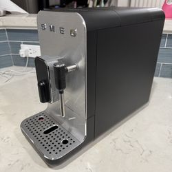 SMEG automatic espresso machineh