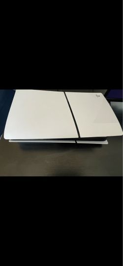 PS5 slim disc version 1TB with controller