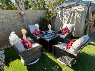 Patio furniture set outdoor new in the box