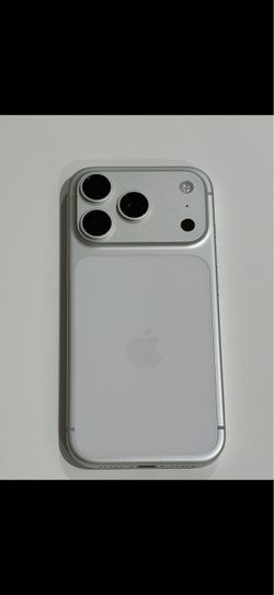UNLOCKED Apple iPhone 17 PRO silver 256 GB