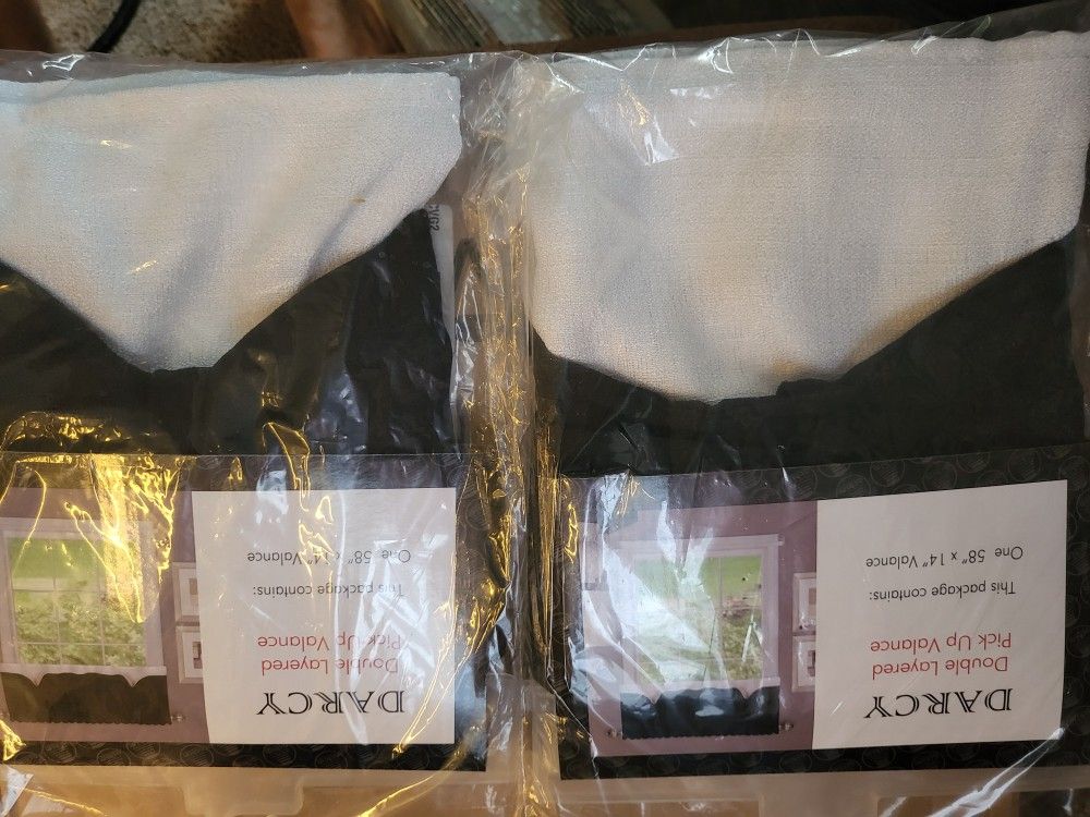 58×14 Black And White Valance