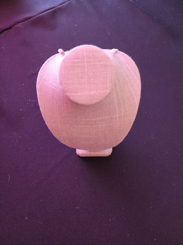 Necklace Holder