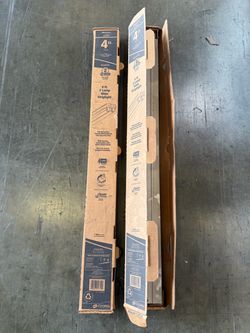 Cooper Metalux 4ft 2-Lamp Wide Striplight – 2 Pack