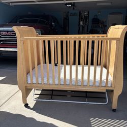 Crib with mattress