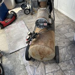 large compressor see in the photos all the details working well