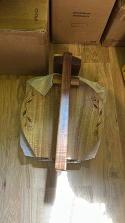 Princess House Wooden Serving Board with Handle