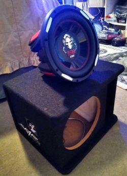 ($120)! BOSS 10" Phantom Series DVC Subwoofer + Skar 10" Ported Subwoofer Enclosure