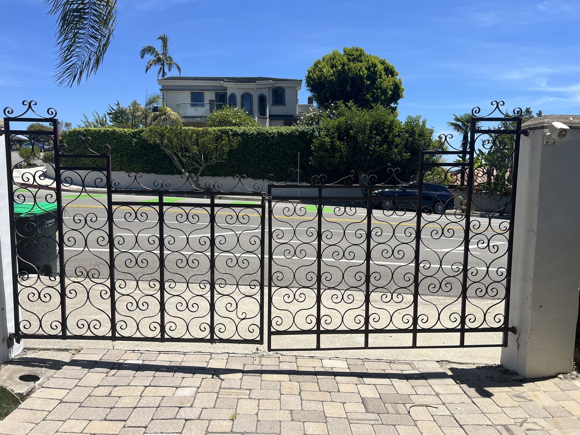 Driveway Gates free 