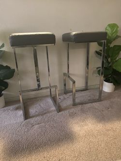 Stool chairs