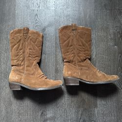 Vintage Style Roxy Boots