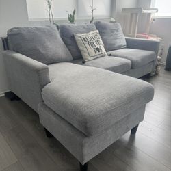 Used Living room set 