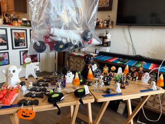 Halloween decor