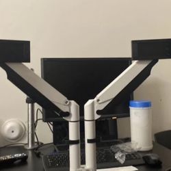 Clamp On Double Monitor Arm white 
