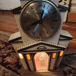 Vintage Master Crafters Light Up Clock