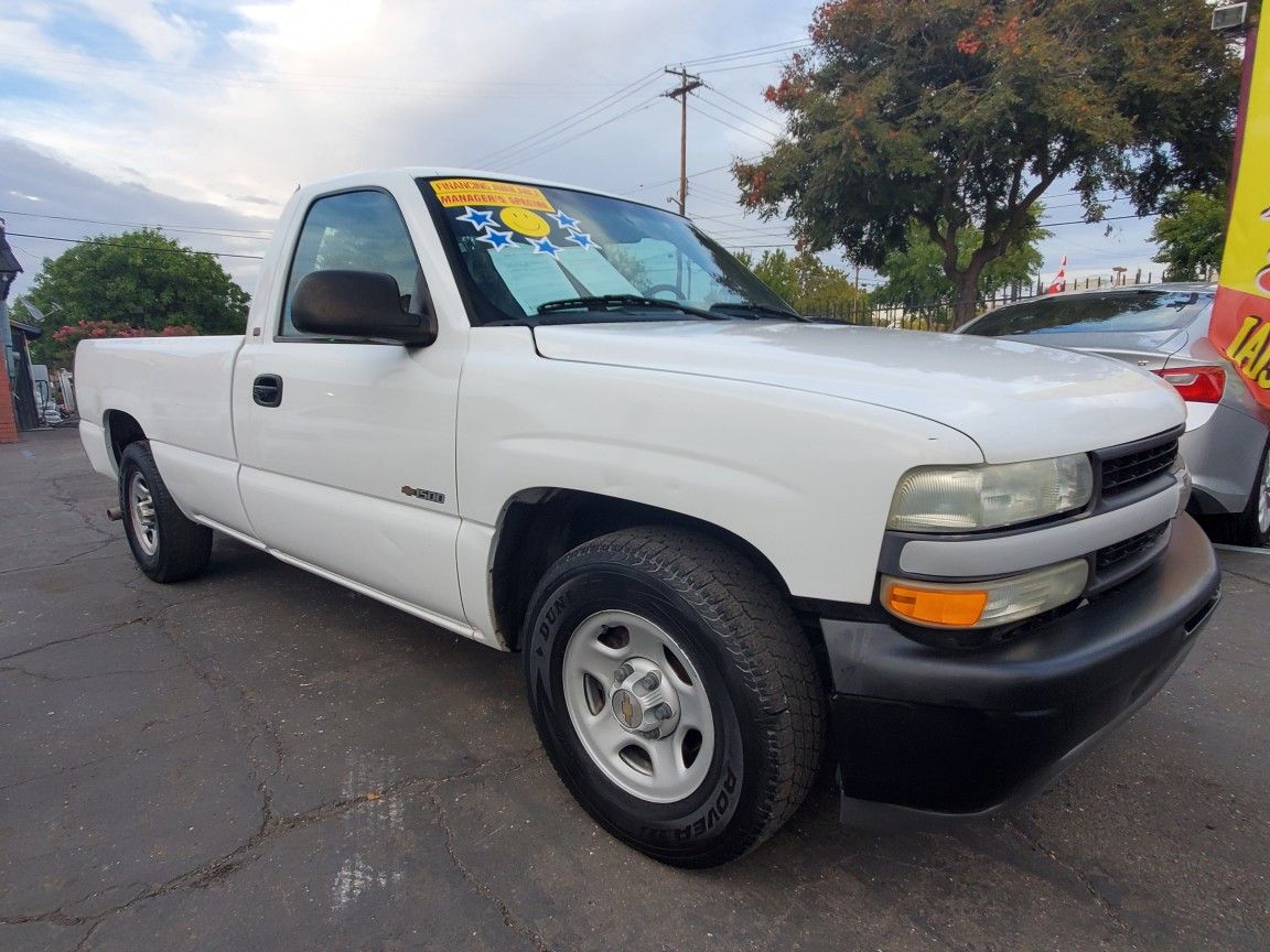 2002 CHEVY SILVERADO LT ONE OWNER RUNS GOOD