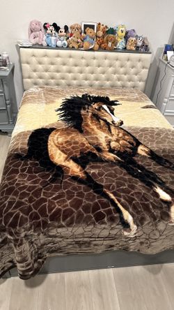 Cobija San Marcos, Gruesas Y Pesadas