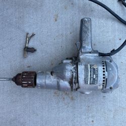 Black & Decker 5/8 Standard Drill