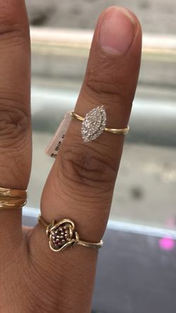 Small marquise shaped band