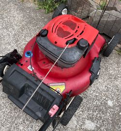 Toro Personal Pace Self Propelled Lawnmower