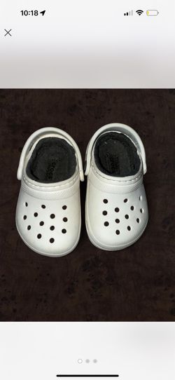 Toddler Girl Crocs! Size 5c