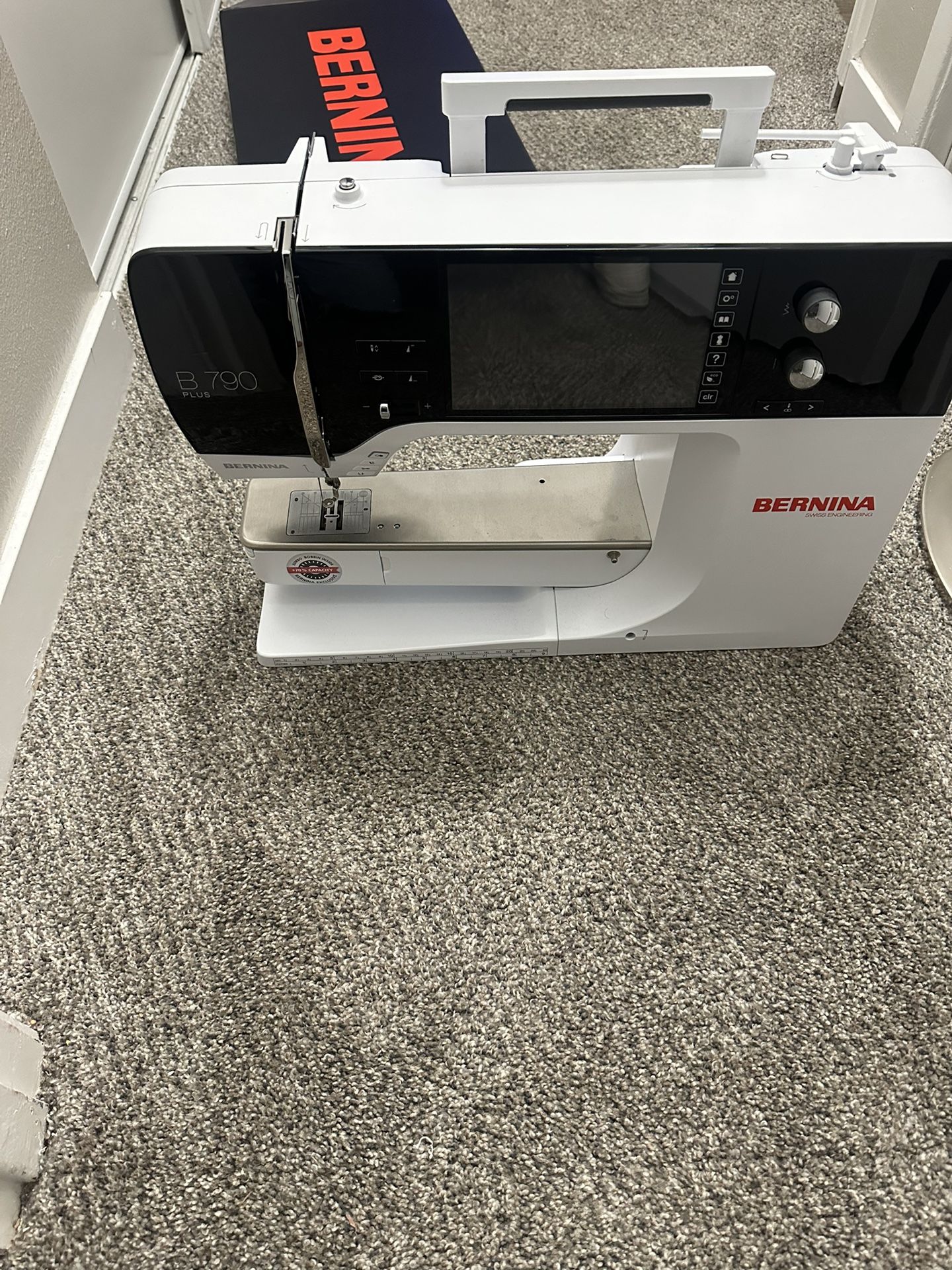 Bernina 790 Plus