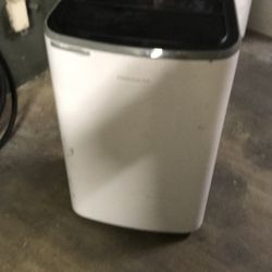 Portable ac