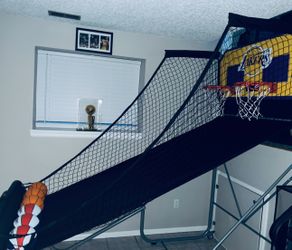 Lakers Arcade Hoop