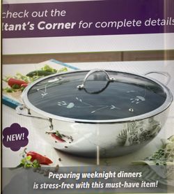 Signature 12-Qt.Nonstick Round Casserole