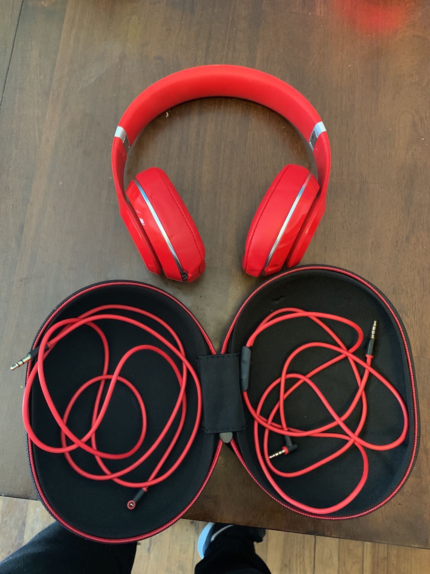 Red beats by Dre wired