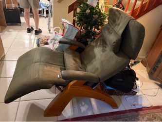 Relax the Back zero gravity  recliner