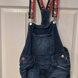 Girls Levi”s Denim Overall Shorts