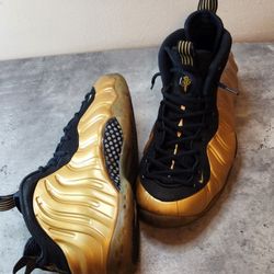 Nike Foamposite One Metallic Gold Size 10.5