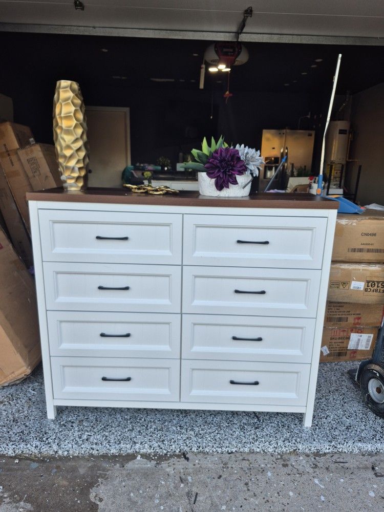 BEAUTIFUL 8 DRAWERS DRESSER BRAND NEW FARMHOUSE STYLE WHITE COLOR & WOOD TOP 50X17X37 ROLLING DRAWER