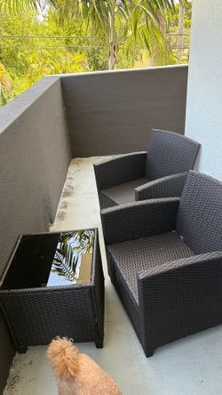 Juegos de mesita y sillas de exterior