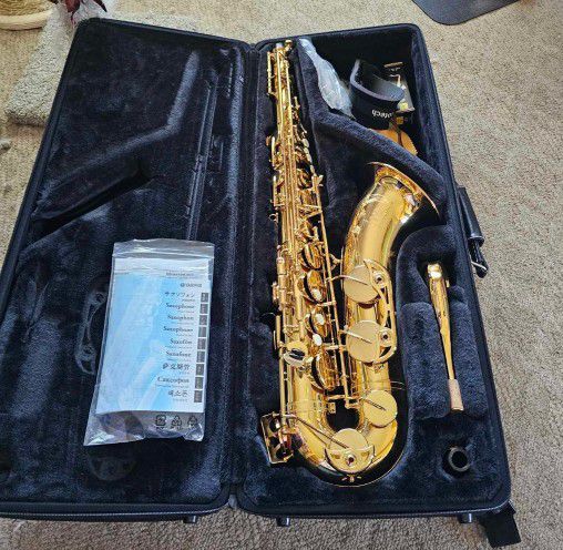 High Quality Tenor Saxophone 