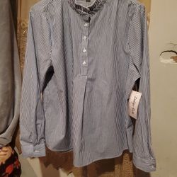 New Women's Blouse Size L 