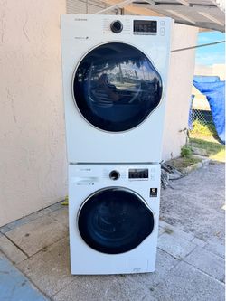 Stackable washer and dryer Samsung 24 wide