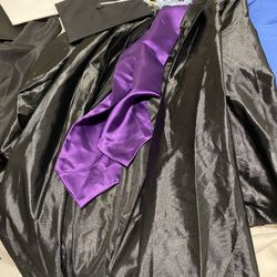 Graduation Gowns 