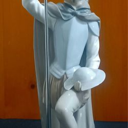 Retired Lladro Don Quixote with Lance 'The Quest' #5224