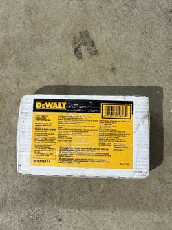 DEWALT Compact 1-1/4 Inch PEX F1807 Compact Press Tool