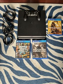 Playstation 4 PS4 w/ 3x games 500gb