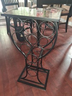 🍷 UNIQUE WINE GLASS DESIGN WINE RACK TABLE – PERFECT CONDITION! 🍇