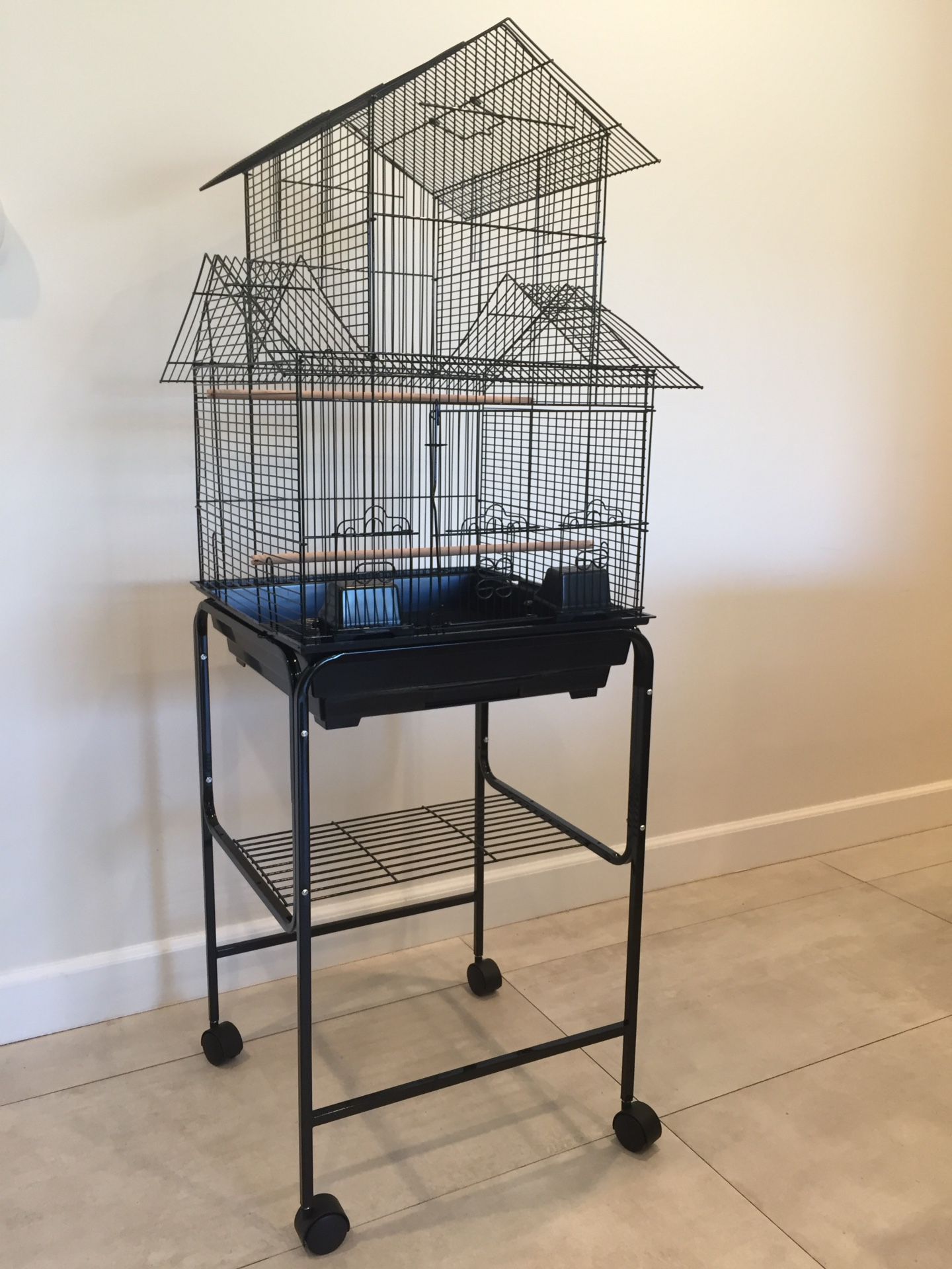 Large House Shaped Bird Cage with Stand on Wheels BRAND NEW