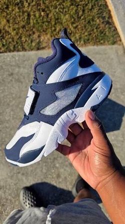 Nike dion turfs