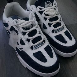 Lv Skates 1laced Sz9