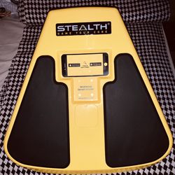 Stealth Plankster Game Your Core Yellow Personal Trainer Fitness Balance Board(pre-owned)