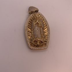 Virgin Mary Pendant 