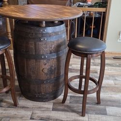 Whiskey barrel Table And 2 Stools 
