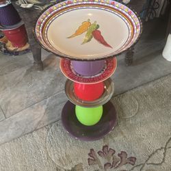 Garden decor/plant holder/birdfeeder/birdbath